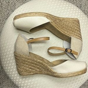 Cream Summer Wedge Sz 8